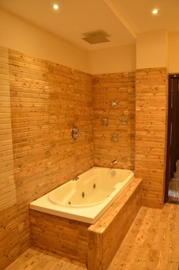 Hotel Bellevue Inn Gangānagar Szoba fotó
