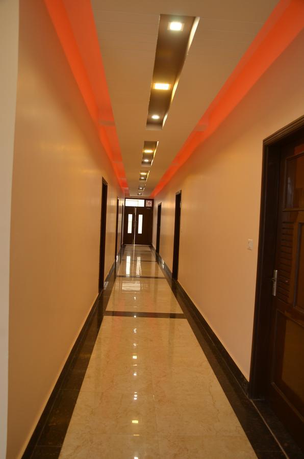 Hotel Bellevue Inn Gangānagar Kültér fotó